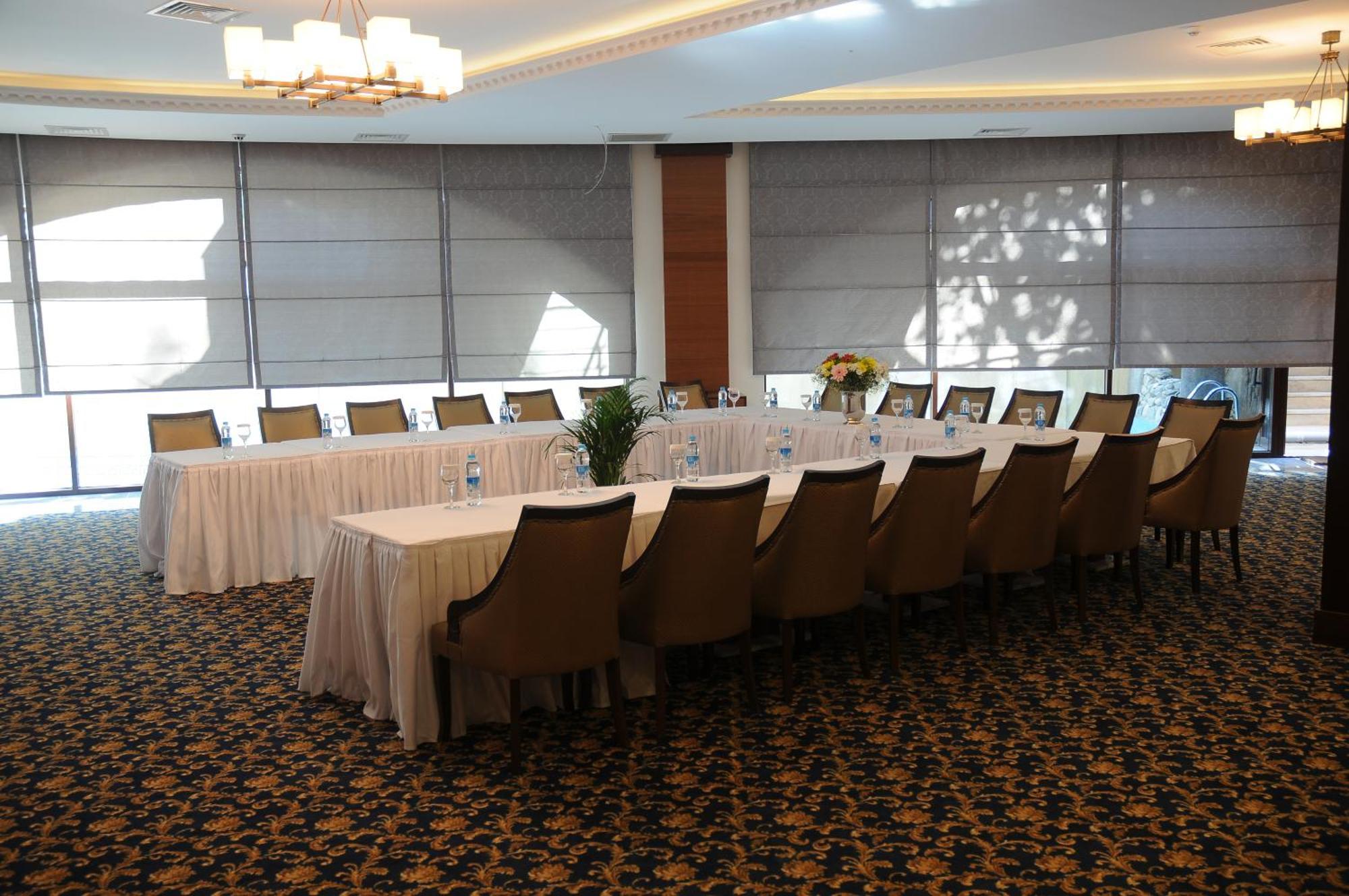 Darıca Paradise Island Hotel מראה חיצוני תמונה
