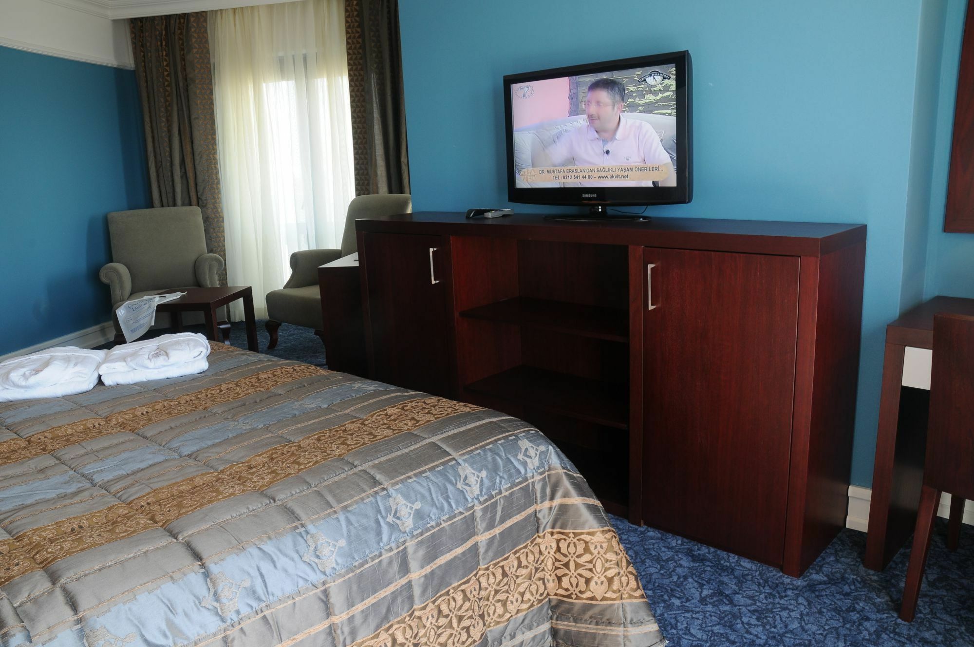 Darıca Paradise Island Hotel מראה חיצוני תמונה